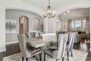 12103 Indian Creek Dr, Fort Worth, TX 76179 - Photo 6