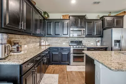 1108 Dublin Drive, Cleburne, TX 76033 - Photo 14