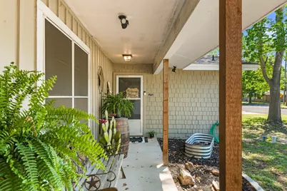 602 Colonial Drive, Athens, TX 75751 - Photo 6