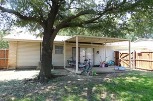 3637 Hillsdale Ln, Garland, TX 75042 - Photo 18