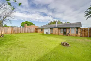 2733 Southpark Ln, Fort Worth, TX 76133 - Photo 34