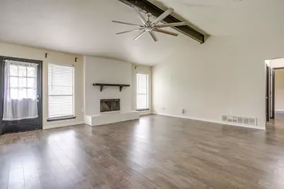 2733 Southpark Lane, Fort Worth, TX 76133 - Photo 12