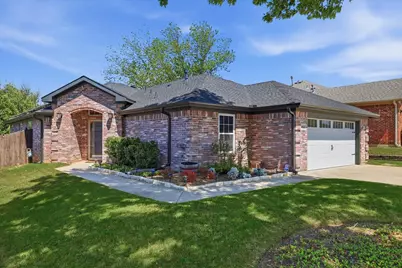 1413 Loma Linda Terrace, Corinth, TX 76210 - Photo 2