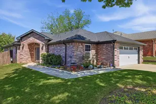 1413 Loma Linda Terrace, Corinth, TX 76210 - Photo 2