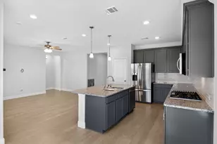 1812 Valencia Dr, Little Elm, TX 75068 - Photo 4