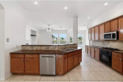 22115 Bridgestone Oak Drive, Spring, TX 77388 - Photo 10