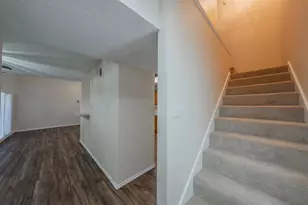 94 Morrow Dr, Bedford, TX 76021 - Photo 2