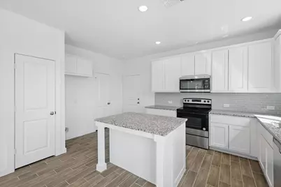 306 Oakbend Drive, Lewisville, TX 75067 - Photo 6