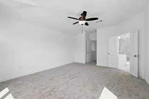 306 Oakbend Dr, Lewisville, TX 75067 - Photo 14