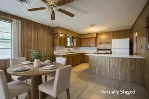 501 W Washington Ave, Whitney, TX 76692 - Photo 6