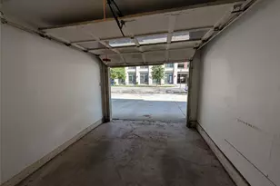 2921 Shelby Ave, Dallas, TX 75219 - Photo 16