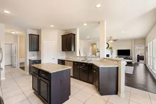 5130 Crawfish Ln, Garland, TX 75043 - Photo 10