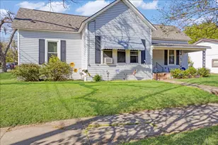 1231 W Woodard St, Denison, TX 75020 - Photo 1