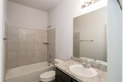 5640 Willamette Drive, Fort Worth, TX 76119 - Photo 12