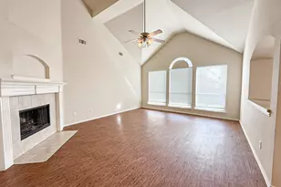 8014 Amesbury Ln, Rowlett, TX 75089 - Photo 2