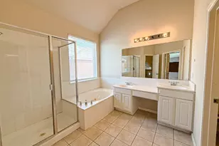 8014 Amesbury Ln, Rowlett, TX 75089 - Photo 12