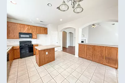 8014 Amesbury Lane, Rowlett, TX 75089 - Photo 6