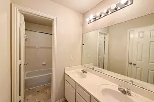 8014 Amesbury Ln, Rowlett, TX 75089 - Photo 20