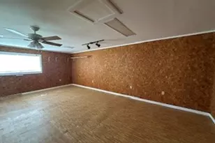 1200 Cliff Dr, Graham, TX 76450 - Photo 6