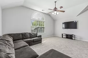 825 Hillside Dr, McKinney, TX 75071 - Photo 32