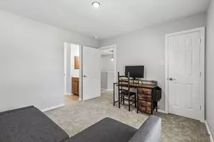 825 Hillside Dr, McKinney, TX 75071 - Photo 26