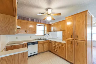 749 Cedar Street, Buffalo Gap, TX 79601 - Photo 8