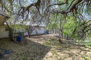 749 Cedar St, Buffalo Gap, TX 79601 - Photo 24