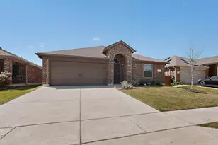 8217 Spotted Doe Dr, Fort Worth, TX 76179 - Photo 2