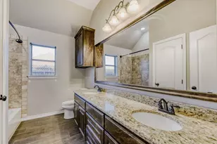 104 Lyndsey Ct, Boyd, TX 76023 - Photo 14