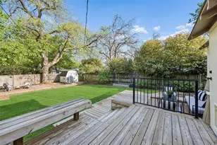 214 S Montclair Ave, Dallas, TX 75208 - Photo 20