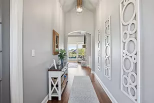 108 Spieth Ct, Granbury, TX 76048 - Photo 6