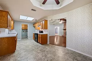 272 Locklar Loop, Waco, TX 76705 - Photo 12