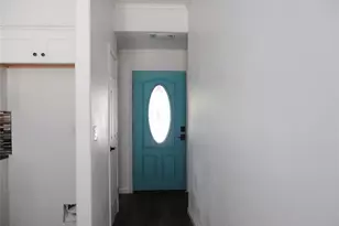 410 E 8th St, Bonham, TX 75418 - Photo 2