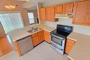 6301 Fairlane Dr, Arlington, TX 76001 - Photo 8