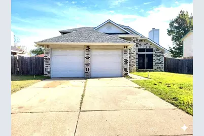 6301 Fairlane Drive, Arlington, TX 76001 - Photo 2