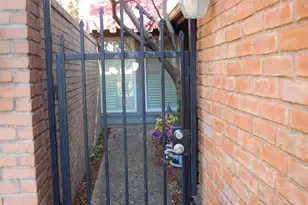 708 Carriage Way, Duncanville, TX 75137 - Photo 2