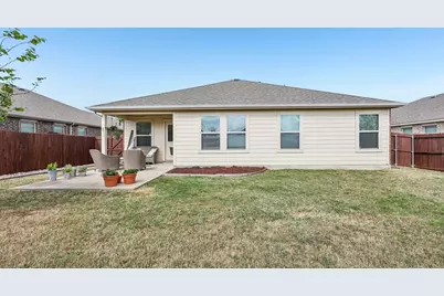 1305 Savannah Ridge Drive, Princeton, TX 75407 - Photo 32