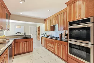 237 Woodcrest Drive, Richardson, TX 75080 - Photo 12