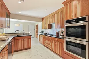 237 Woodcrest Dr, Richardson, TX 75080 - Photo 12