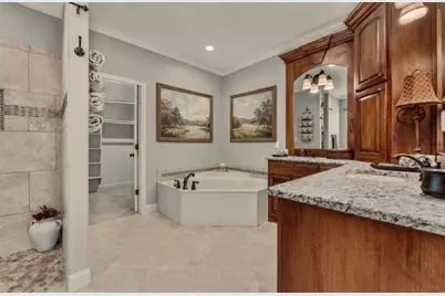 529 Perry Lane, Robinson, TX 76706 - Photo 14