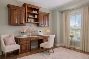 529 Perry Ln, Robinson, TX 76706 - Photo 4