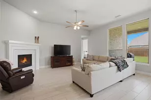 1429 Eclipse Rd, Aubrey, TX 76227 - Photo 6
