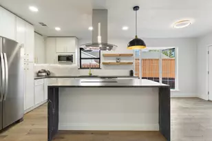 3404 Newkirk Dr, Plano, TX 75075 - Photo 10