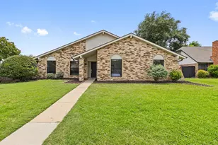 3404 Newkirk Dr, Plano, TX 75075 - Photo 2