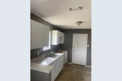 5336 Flamingo Road, Fort Worth, TX 76119 - Photo 6