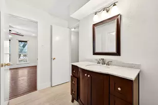 15415 Leavalley Dr, Dallas, TX 75248 - Photo 18