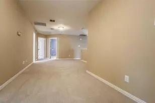 8104 Clayton Dr, Plano, TX 75025 - Photo 30