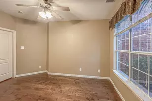 8104 Clayton Dr, Plano, TX 75025 - Photo 4