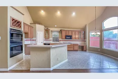 8104 Clayton Drive, Plano, TX 75025 - Photo 14