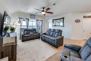 9321 Castorian Dr, Fort Worth, TX 76131 - Photo 4